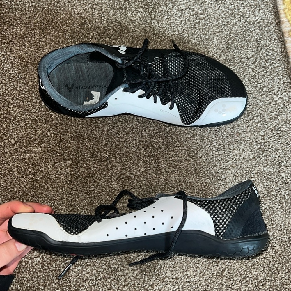 Vivo barefoot trainers
